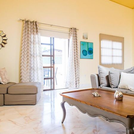 Villa Joy Private Pool Corralejo By Holidays Home Extérieur photo