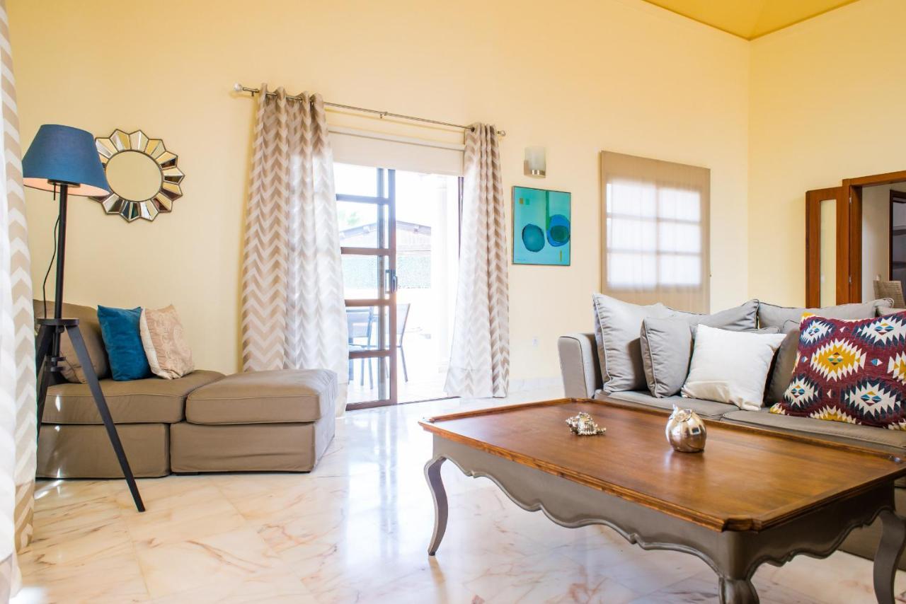 Villa Joy Private Pool Corralejo By Holidays Home Extérieur photo